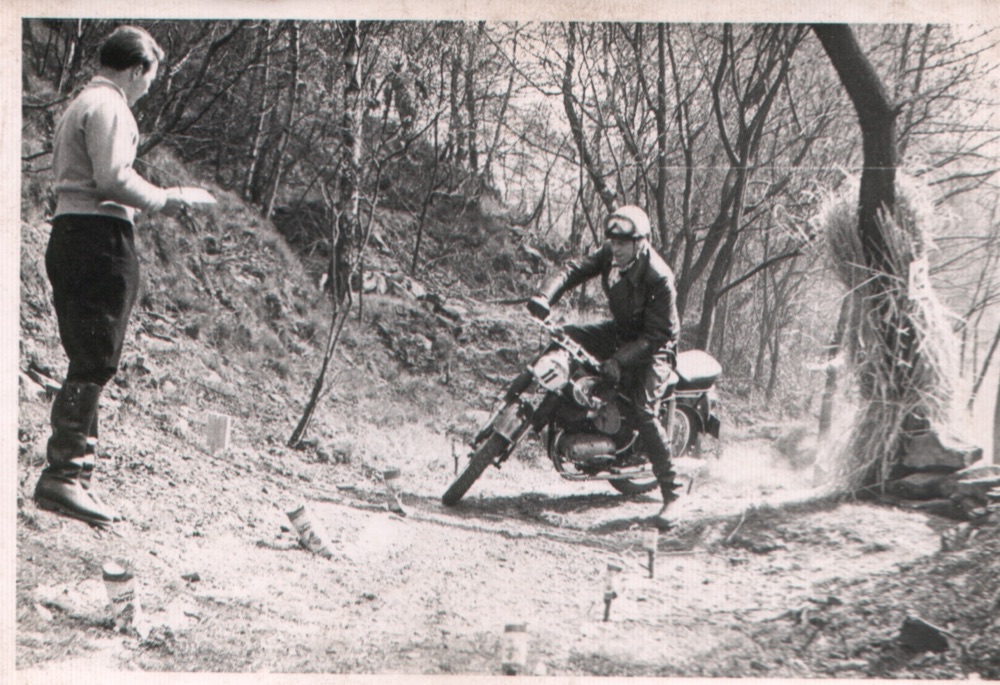 Impression aus 90 Jahren MFC Auf dem Schnee